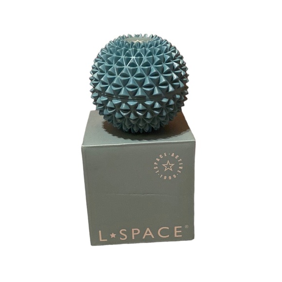 NWT L SPACE VIBRATING MASSAGE BALL TENSION RELIEF SMALL MUSCLES $42 NEW IN BOX - Picture 6 of 11